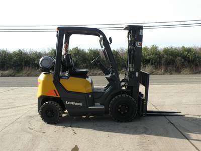 LiuGong CLG2025G Pneumatic Tire Forklift