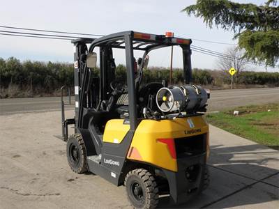 LiuGong CLG2025G Pneumatic Tire Forklift