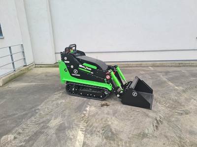 FIRSTGREEN INDUSTRIES MINI Z400 Skid Steer