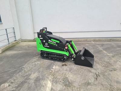 FIRSTGREEN INDUSTRIES MINI Z400 Skid Steer