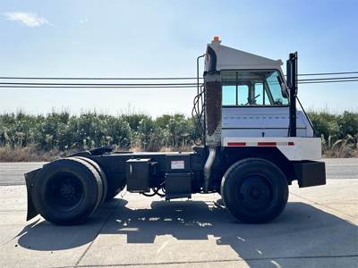 Ottawa 30 Yard Spotter Truck