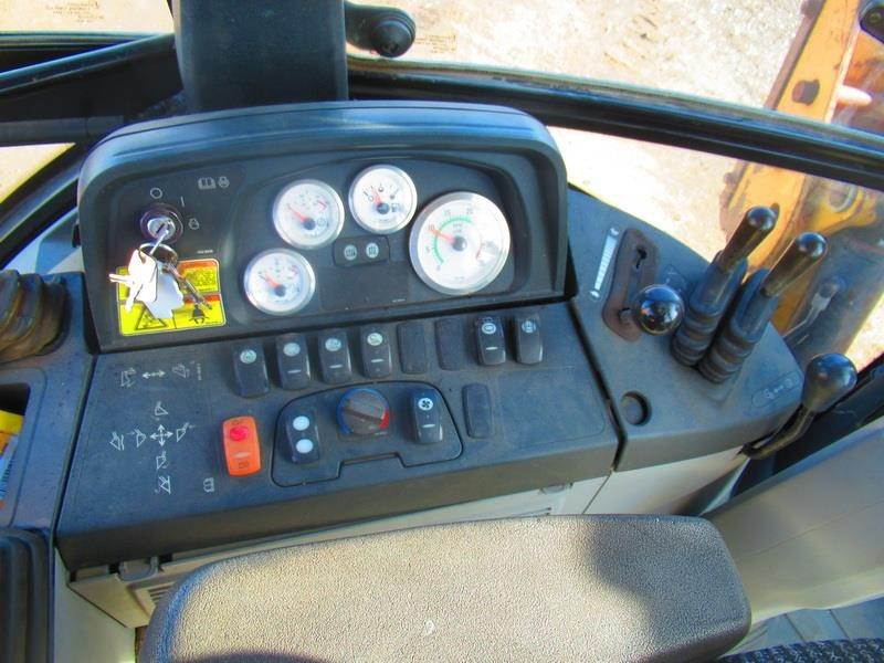 2006 Caterpillar 420E Backhoe For Sale, 3,905 Hours West Sacramento, CA 12559746