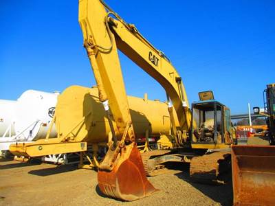 Caterpillar EL200B Excavator