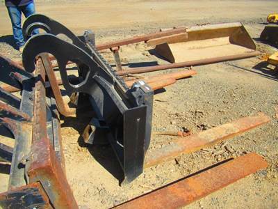 Caterpillar FUSION, 914M-938M Pallet Fork