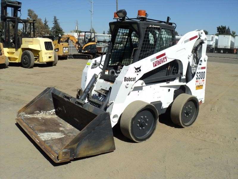 2004 Bobcat S300 Skid Steer Loader For Sale, 4,150 Hours West