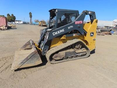 John Deere 317G Track Skid Steer