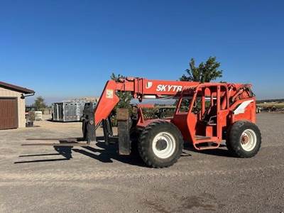 SkyTrak 10054 Telehandler