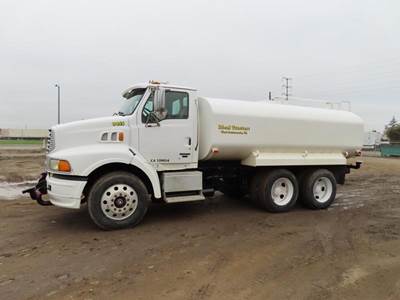 Sterling AT9500 Water Truck