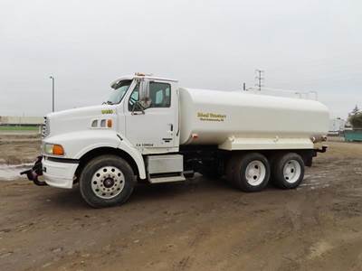 Sterling AT9500 Water Truck
