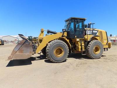 Caterpillar 966M Wheel Loader