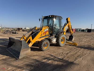 2022 JCB 3CXR14L4CE Backhoe