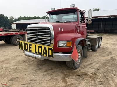 1988 Ford 8000 Day Cab Truck