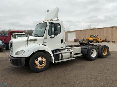 2012 Freightliner M2 Day Cab Truck