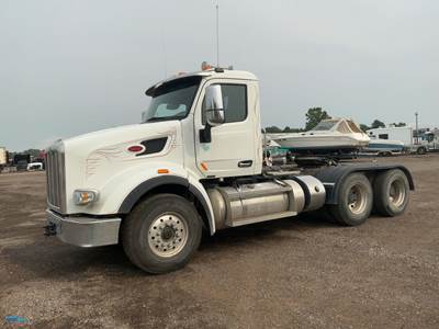 2015 Peterbilt 567 Day Cab Truck