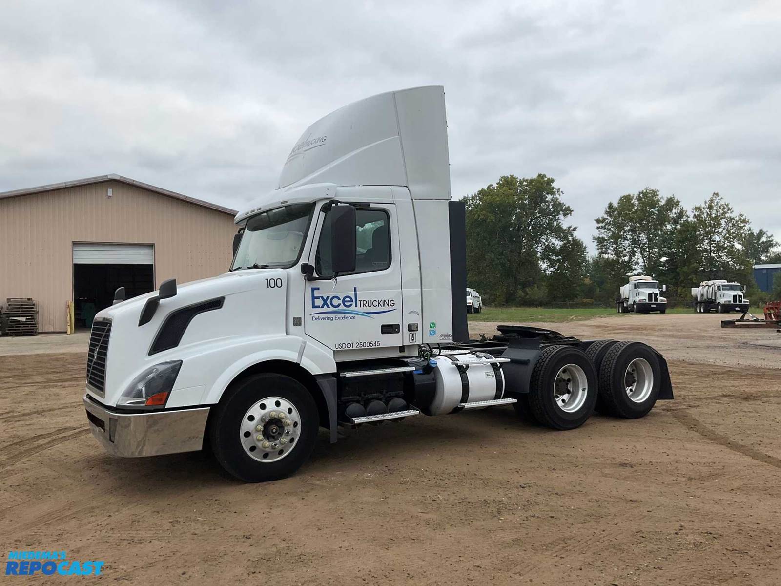 2015 Volvo VNL Day Cab Truck For Sale Wayland, MI 214199 (1010