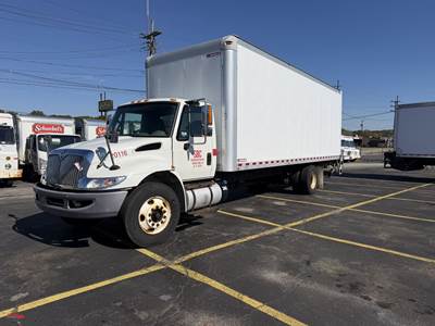 2016 International DuraStar 4300 Box Truck