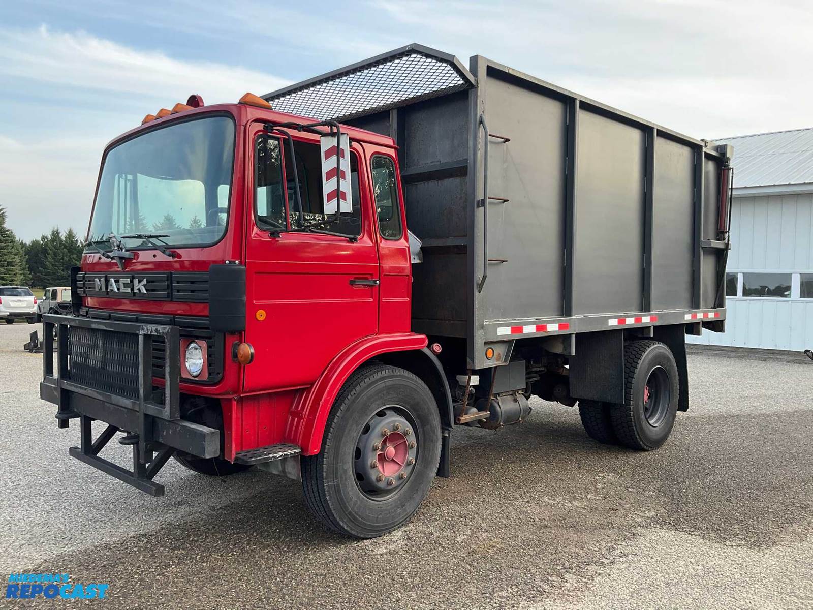 1989 Mack MS200P Cab Forward Dump Truck For Sale Gaylord, MI 2