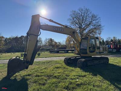 John Deere 160 LC Excavator
