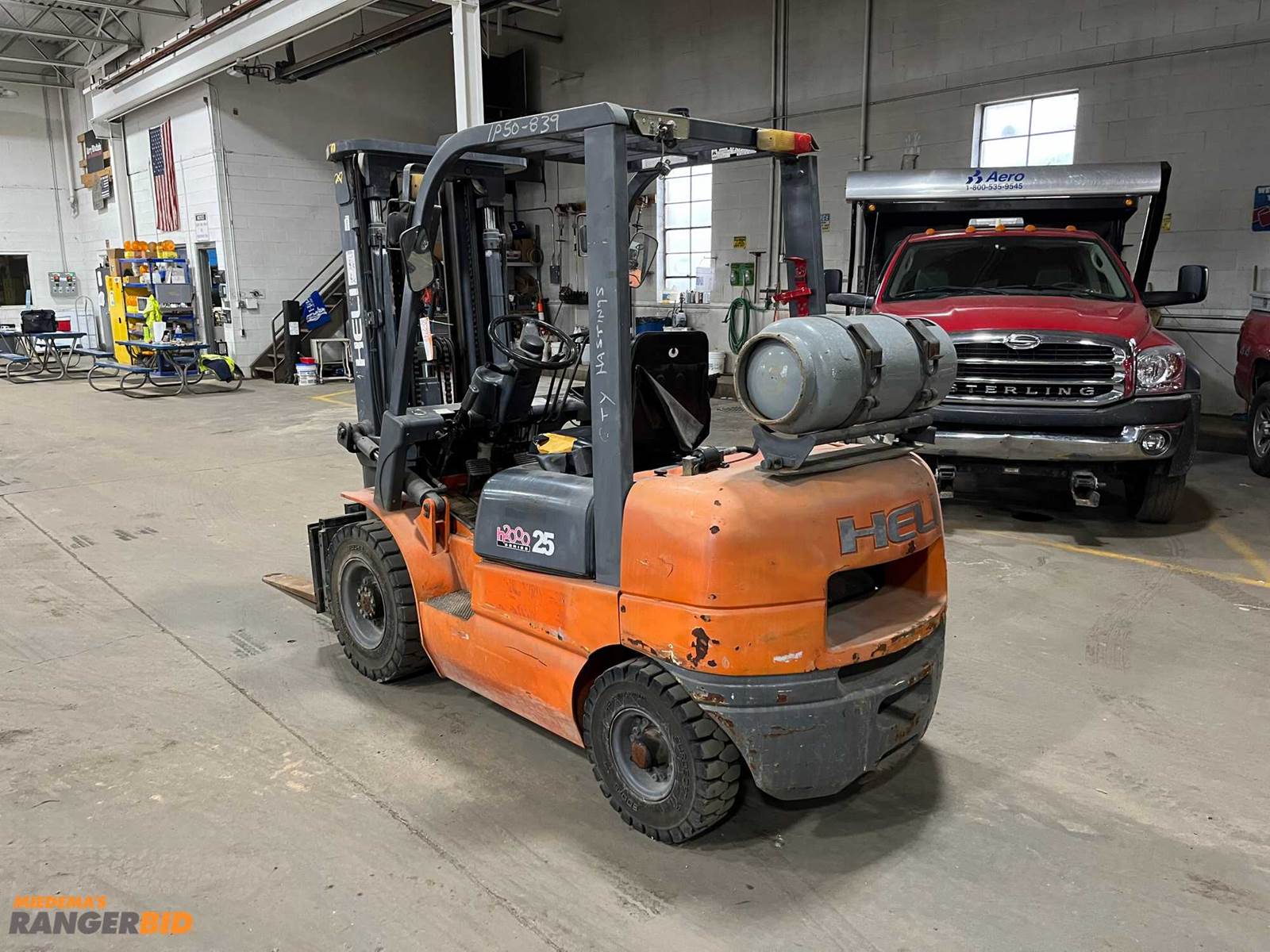 2006 HELI CPYD25 Forklift For Sale Wayland, MI 302749 (0418