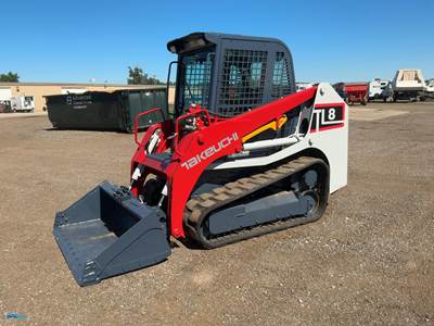 2017 Takeuchi TL8 Track Skid Steer