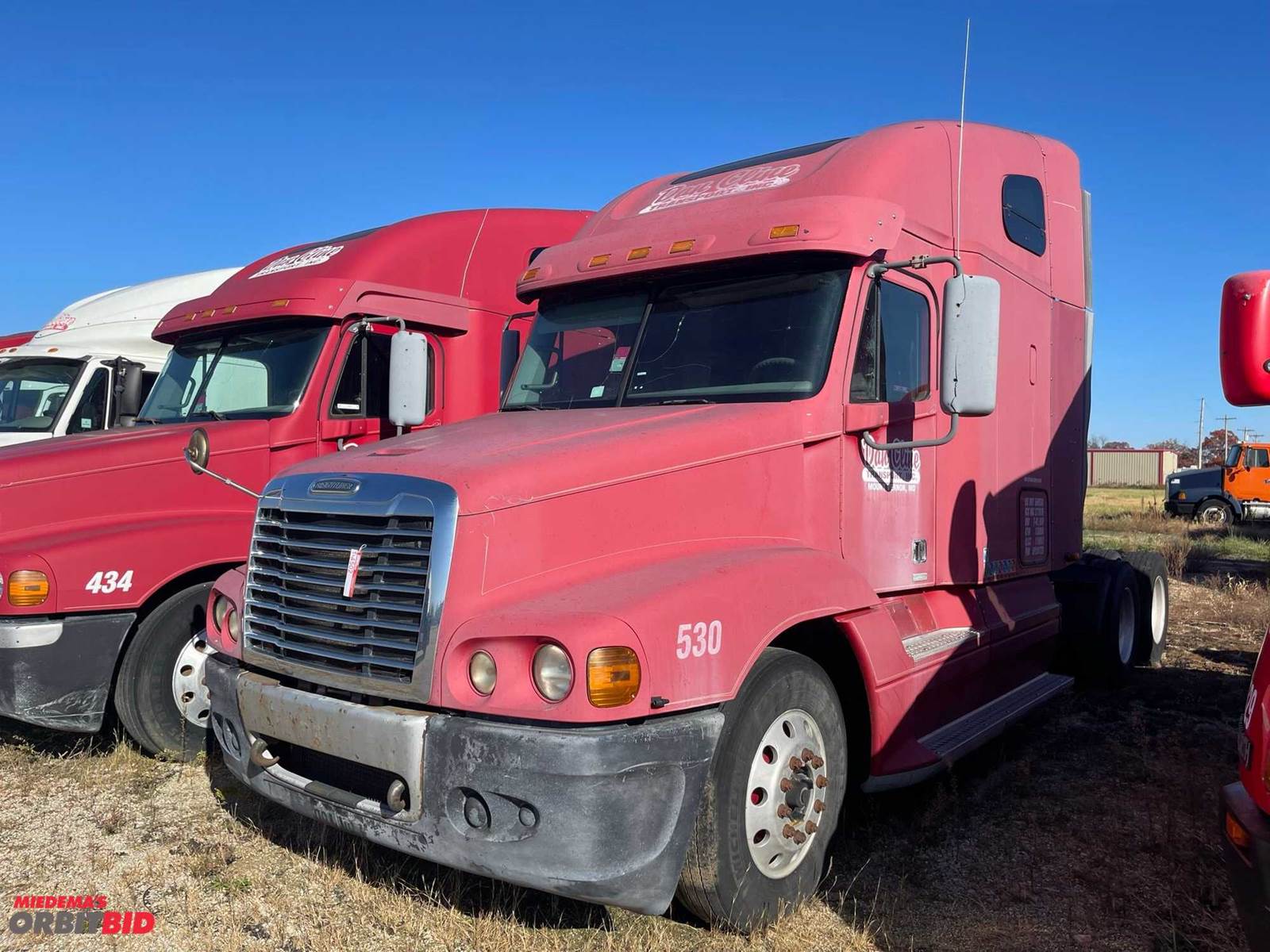 2005 Freightliner Century Class Sleeper Semi Truck For Sale Mt