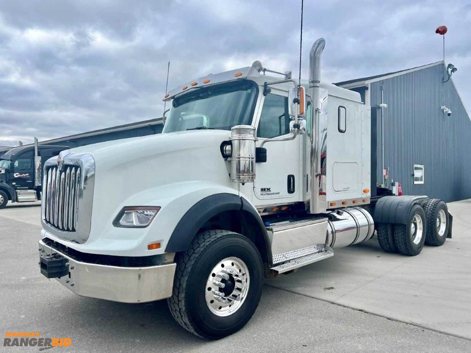 2019 International HX620 Sleeper Semi Truck For Sale Sebewaing, MI