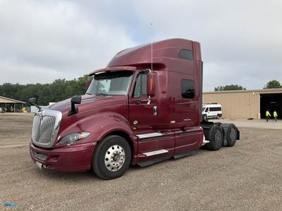 2015 International ProStar Sleeper Semi Truck
