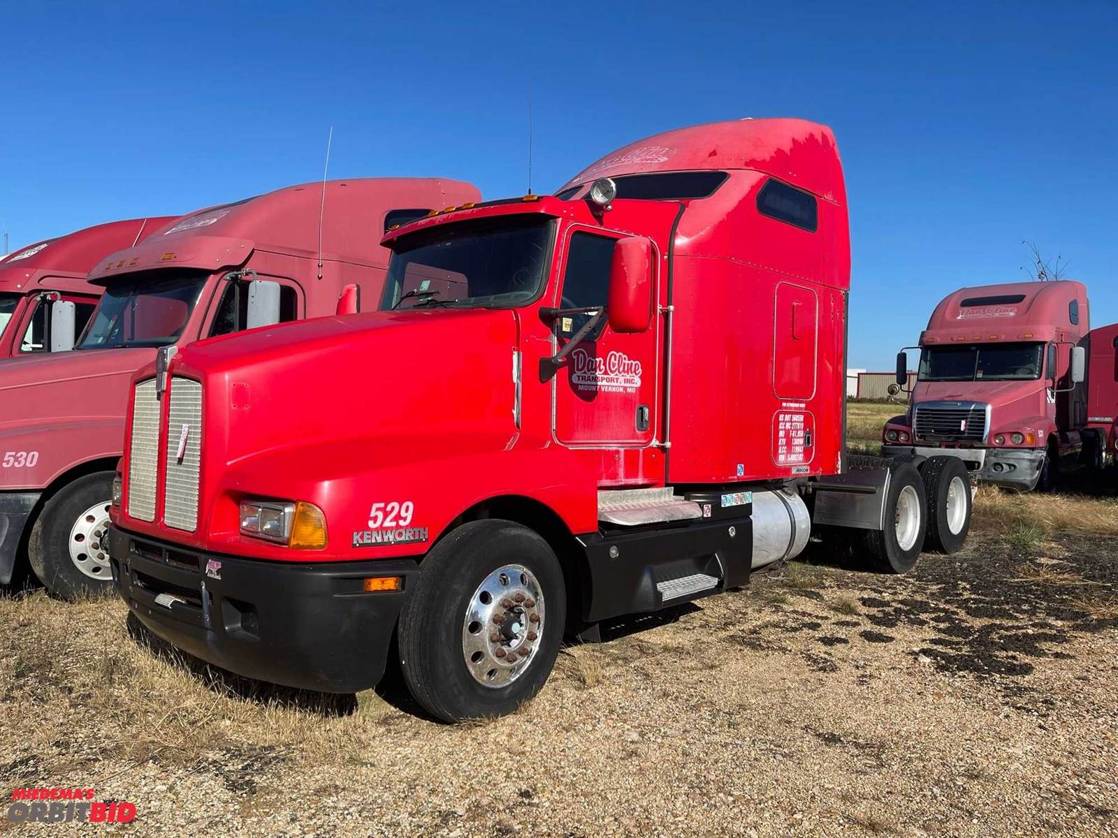 2005 Kenworth T600 Sleeper Semi Truck For Sale Mt. Vernon, MO