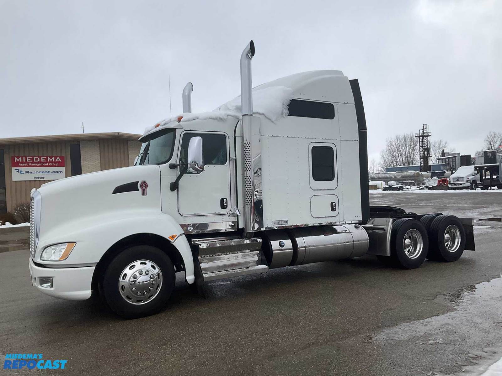 2014 Kenworth T660 Sleeper Semi Truck For Sale Wayland, MI 213414