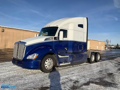 2020 Kenworth T680 Sleeper Semi Truck