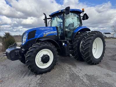 2016 New Holland T7.200 Tractor