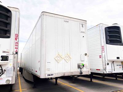 Wabash 53 ft Dry Van Trailer - Air Ride