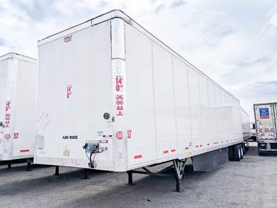 Wabash 53 ft Dry Van Trailer - Air Ride
