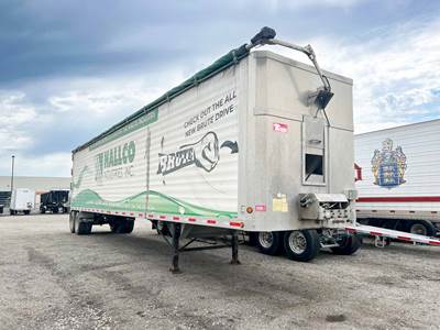 Travis 50x102 Tandem Axle Live Floor Trailer - Spring