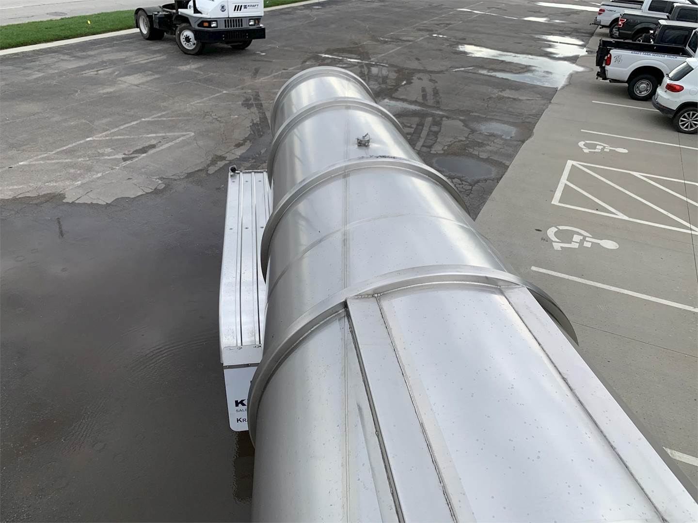 22 Polar 6000 Deep Drop Feed Fertilizer With Disc Brakes Non Code Tank Trailer For Sale Kansas City Ks Ktc Mylittlesalesman Com