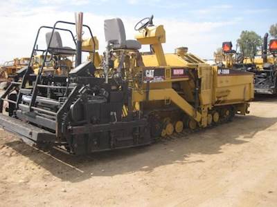 Caterpillar AP-1050B Asphalt Paver