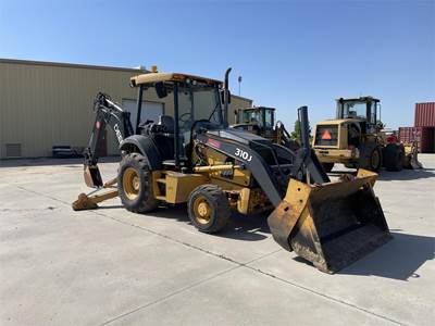 John Deere 310J Backhoe