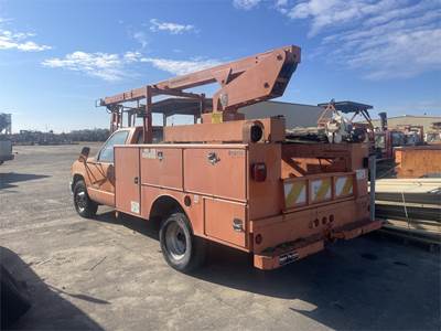 GMC 3500 Boom / Bucket Truck - 1991 Lift-All LAT28-1SVSM Aerial Lift
