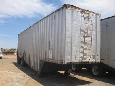 Peerless 41x96 Chip Trailer