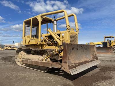 Caterpillar D4D Dozer