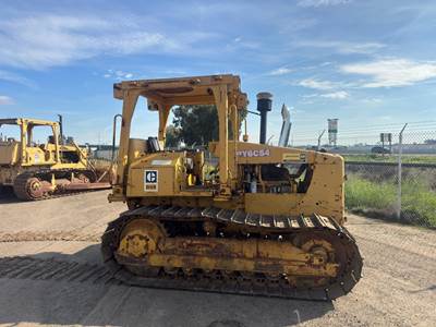 Caterpillar D4E Dozer
