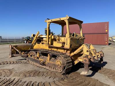 Caterpillar D6C Dozer