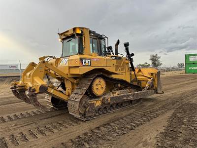 Caterpillar D6T XL Dozer
