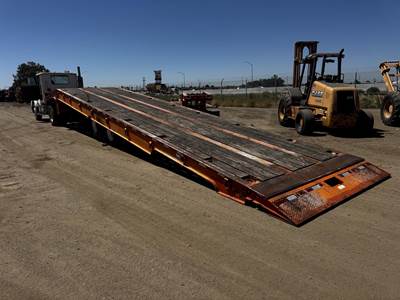 Trail King 45x102 Steel Drop Deck Trailer - Air Ride, Sliding Axle