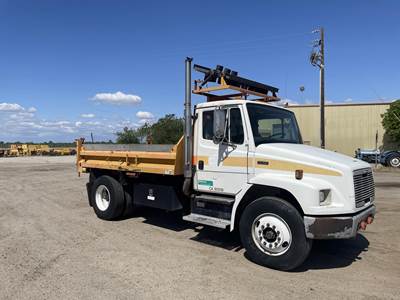 Freightliner FL70 Dump Truck - Caterpillar, Automatic