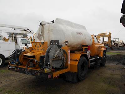 Chevrolet C70 Fuel / Lube Truck