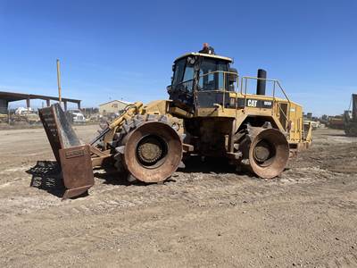 Caterpillar 826H Landfill Compactor