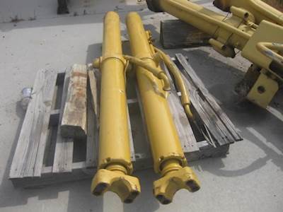 Caterpillar Lift / Boom Cylinder