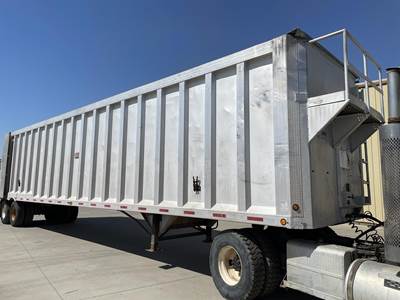 Travis 48x102 Tandem Axle Aluminum Live Floor Trailer - Spring, Fixed Axle