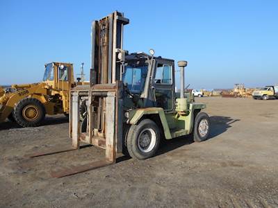Clark C500YS200 Mast Forklift